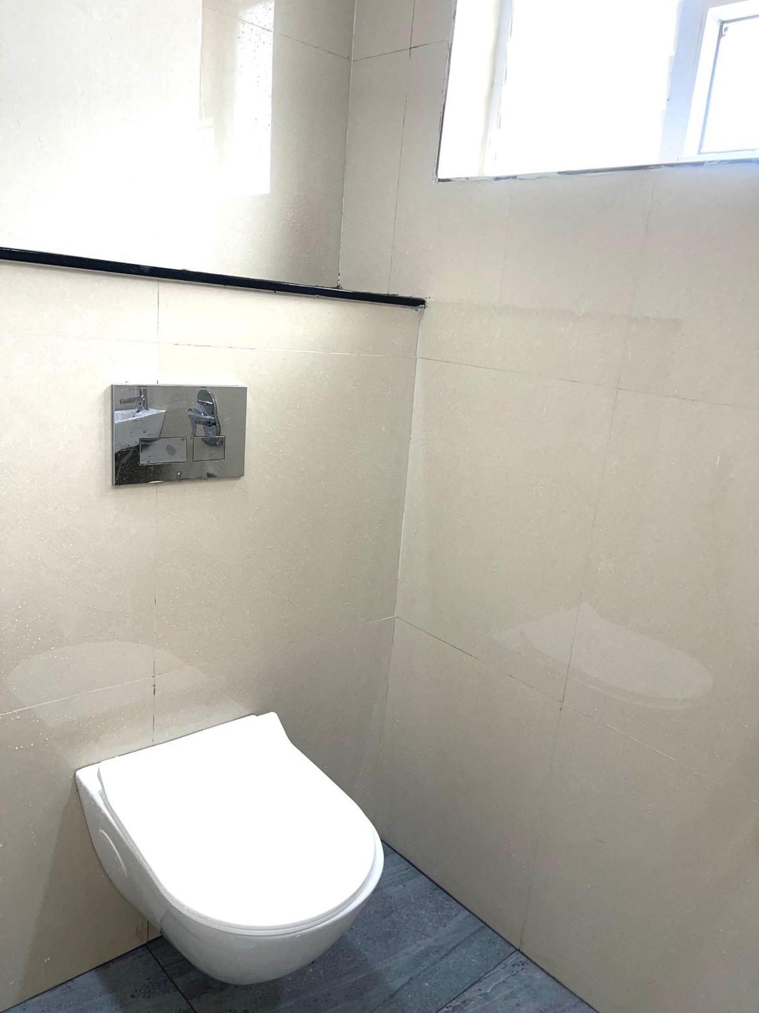 Neocon Suites Хидерабад Екстериор снимка